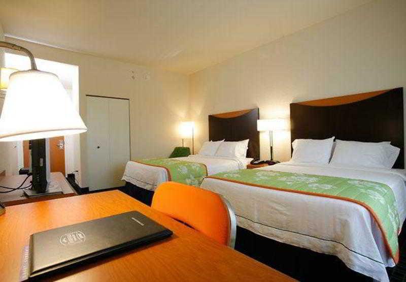 Fairfield By Marriott Inn & Suites Melbourne West/Palm Bay Номер фото