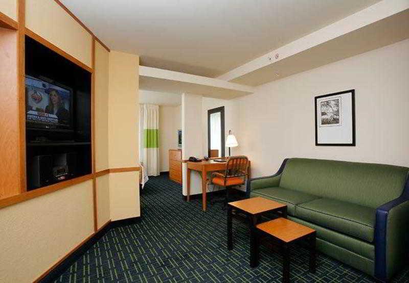 Fairfield By Marriott Inn & Suites Melbourne West/Palm Bay Номер фото